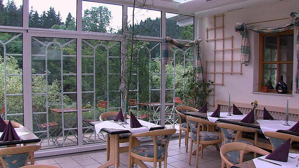 Landgasthof Zum Hirschenstein, Garni 3*